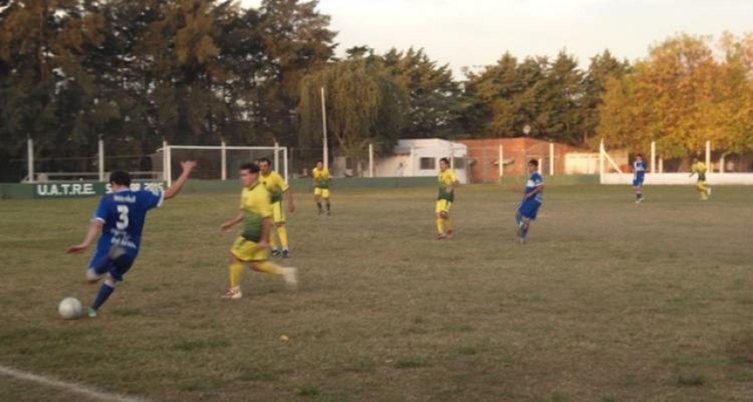 Vaioli debutó con una victoria y eliminó a San Roque