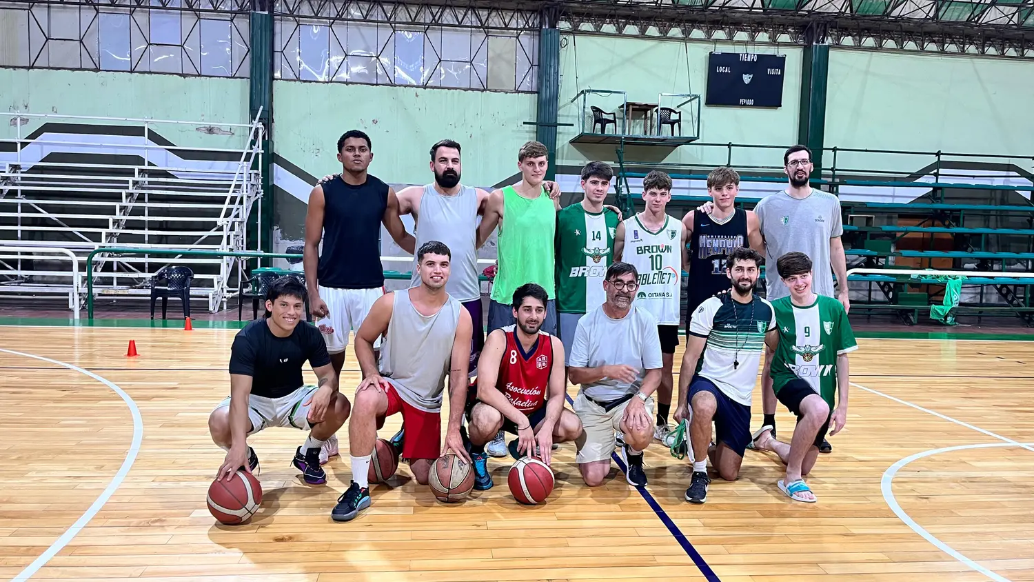 Brown de San Vicente puso en marcha la pretemporada 2026 del básquet de Primera
