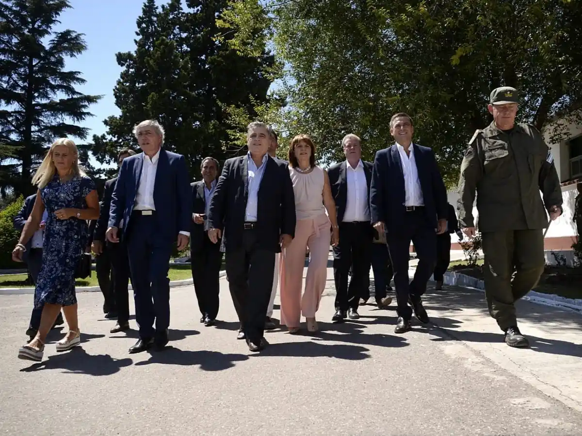 Mestre y Negri, se mostraron juntos con Patricia Bullrich