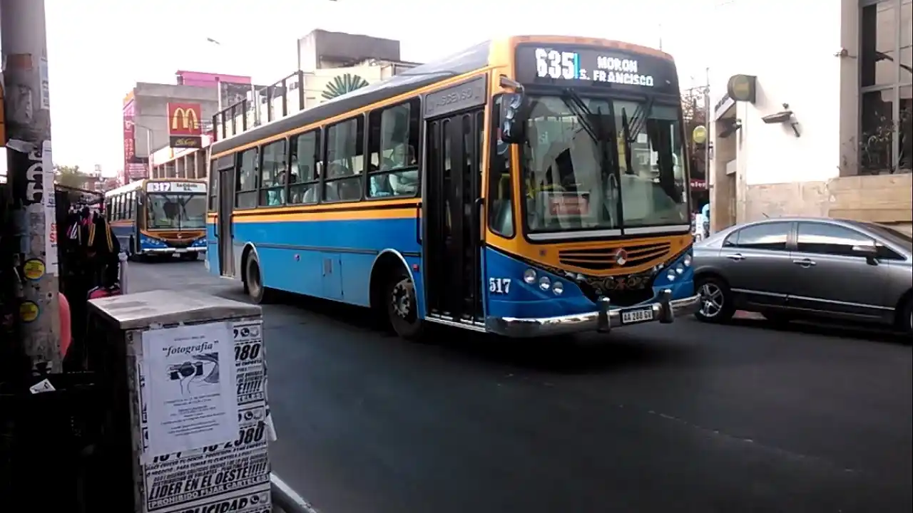 Enero arranca con aumento en colectivos: el boleto mínimo en la Provincia ya supera los $680