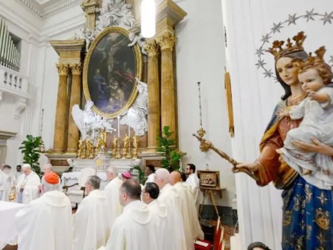 León XIV: “En el sí de María se prolonga la fecundidad de la Iglesia”