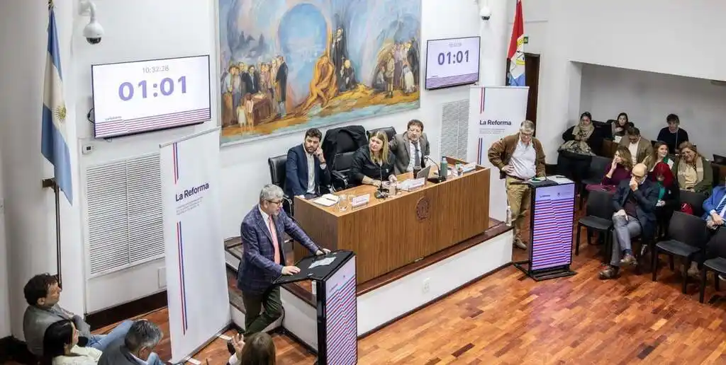 Santa Fe fue sede la tercera y última audiencia por autonomía municipal.