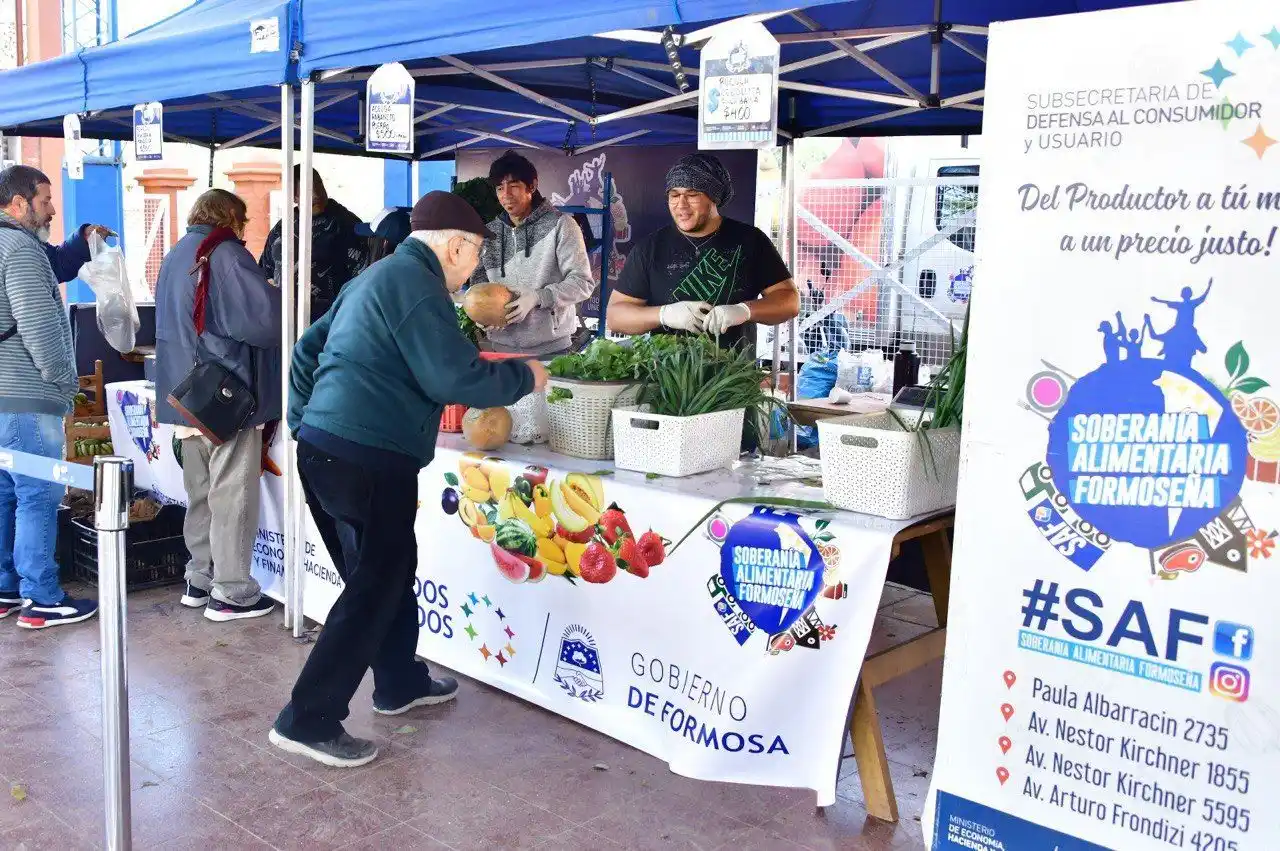 Soberanía Alimentaria: El esquema completo de 
venta itinerante llegó al barrio Virgen del Rosario