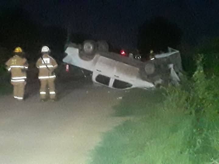 Tragedia en Franck: un hombre murió y una mujer resultó herida tras un choque frontal en un camino rural