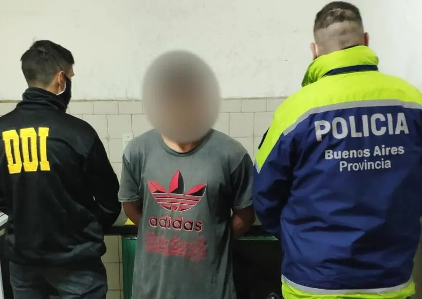 Cayó preso, acusado de asaltar, golpear y herir a personas mayores