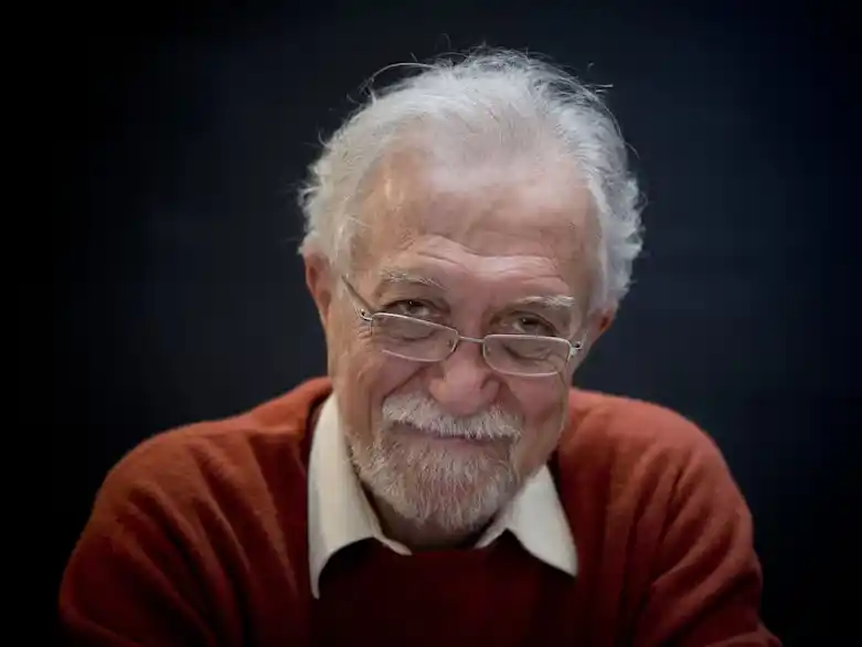 Murió el músico Ernesto Acher, recordado por su paso por Les Luthiers y La Banda Elástica