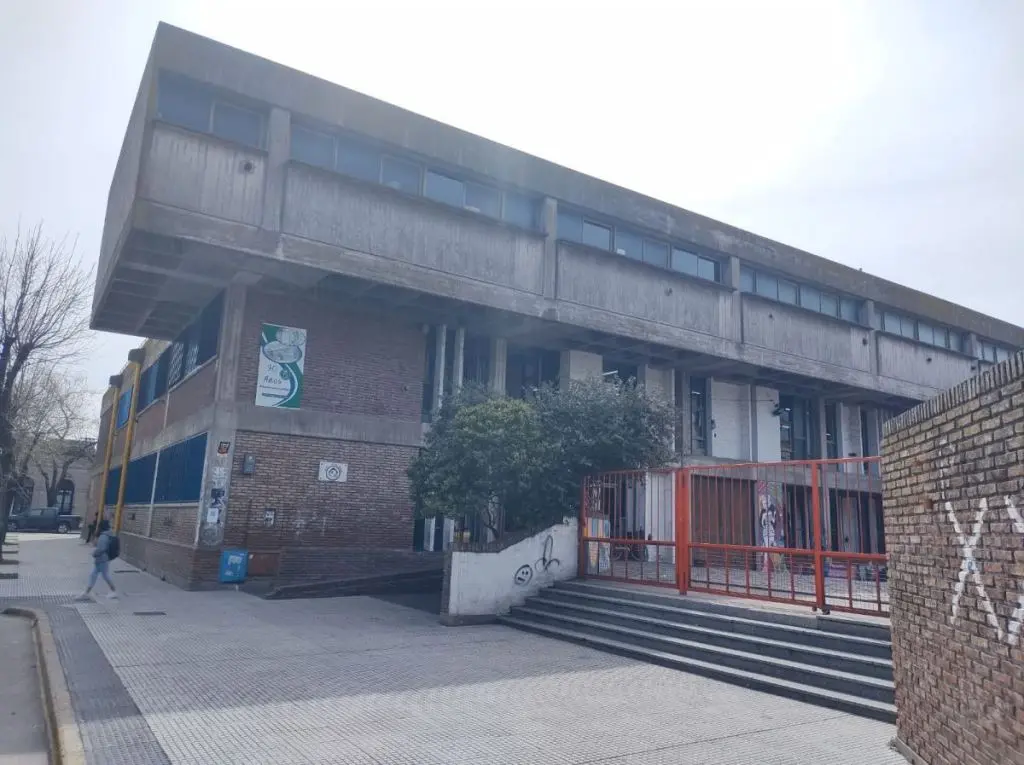 Este lunes no habrá clases en la Escuela Secundaria 2 por duelo