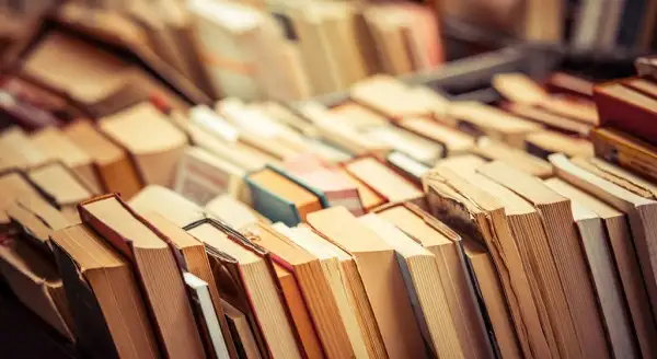 El escritor y su nieta, unidos por la literatura