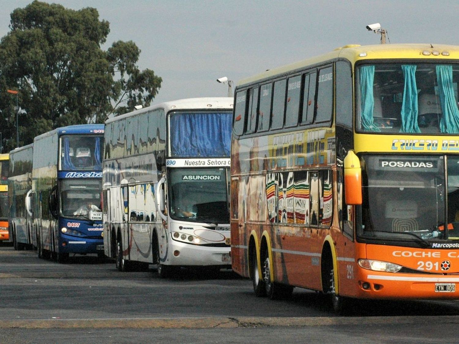 Autorizan que viajen más pasajeros en media y larga distancia