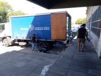 Entregaron mobiliario escolar en Tandil