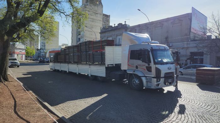 Se viene algo grande en pleno centro de la ciudad, ¿qué están preparando? corte de transito plaza 25 de mayo festival palau 2025 - 4
