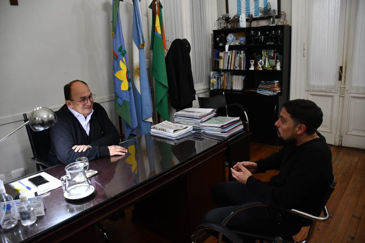 Intendente radical se llevó a un concejal libertario a una reunión con Vialidad Nacional: pidió que arreglen la Ruta 205