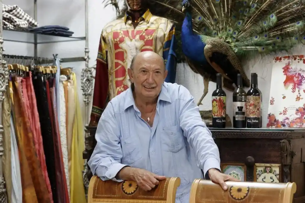 Detuvieron al modisto Francis Montesinos acusado de agresión sexual a un menor