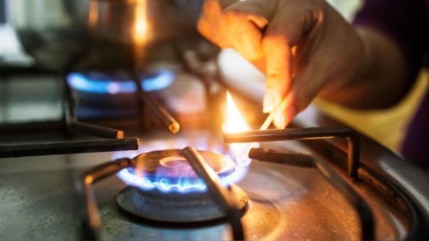 La funcionaria estimó que a partir del 1 de agosto quienes tengan altos ingresos o no hayan solicitado tarifas subsidiadas, recibirán boletas con aumentos estimados del «150% interanual».