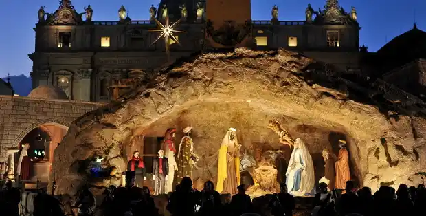 Los Reyes buscan al Rey