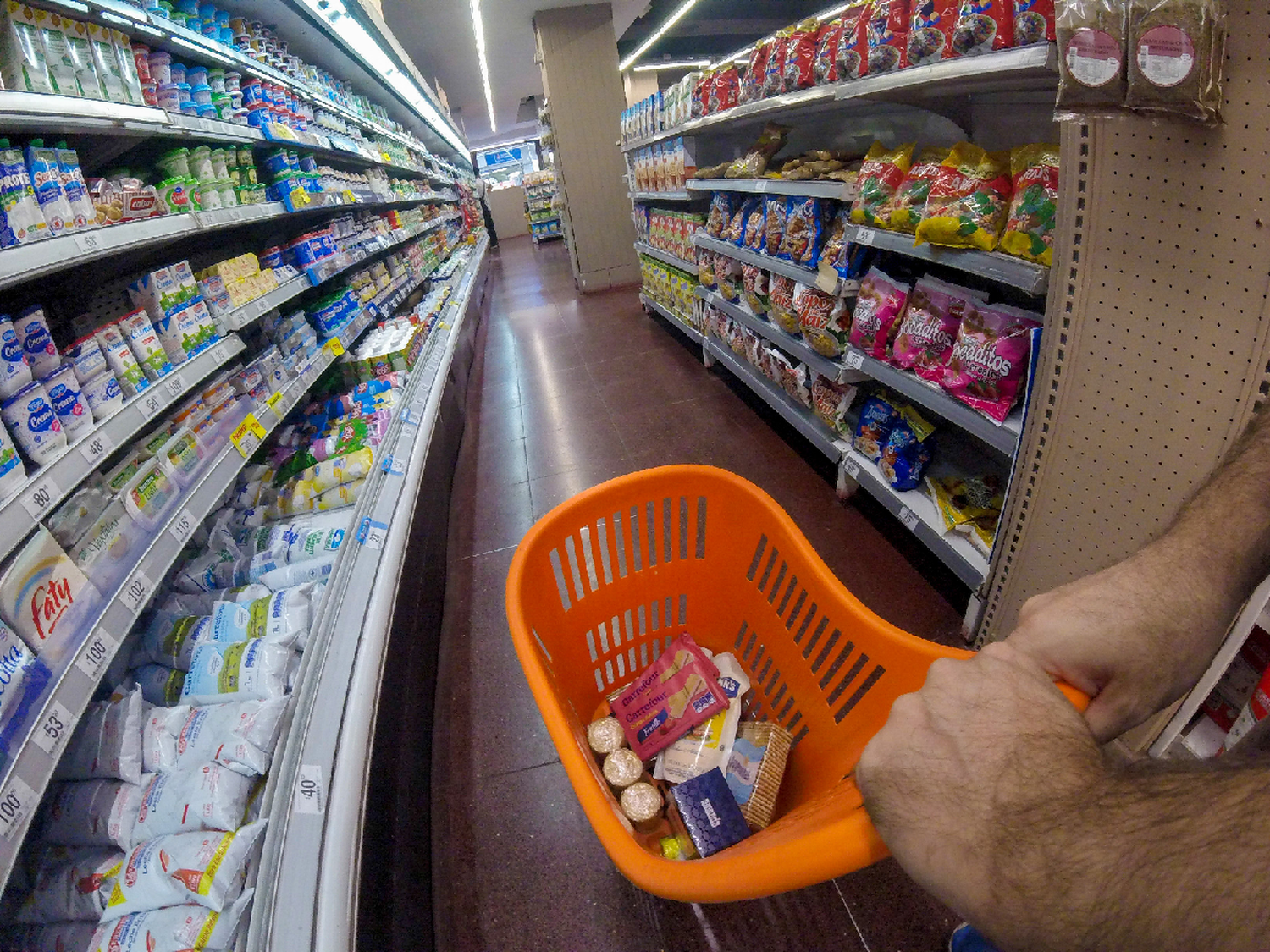 Familia tipo necesitó $45.477 en agosto para no ser pobre