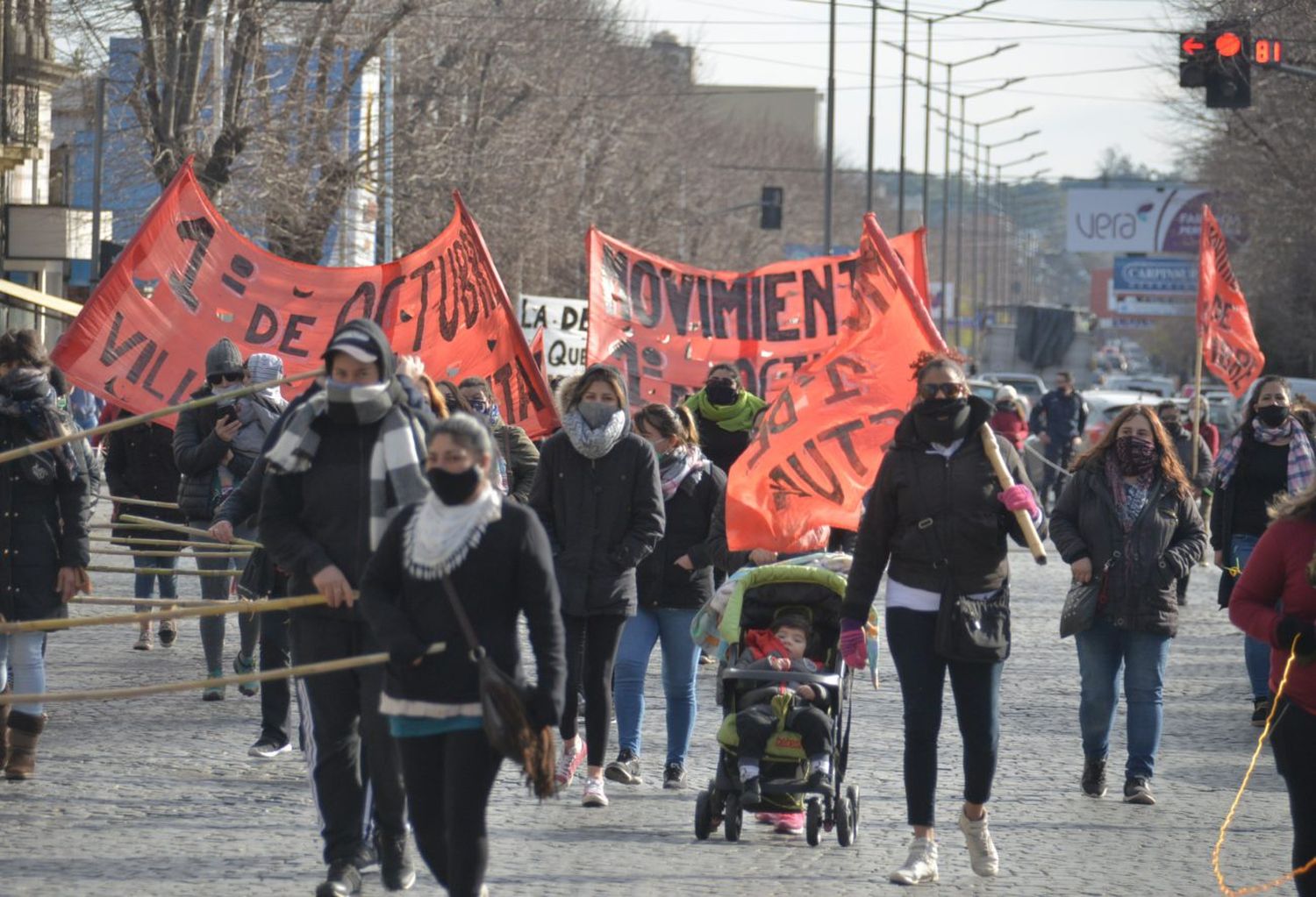 La 1 de Octubre marchó contra la “falsa gesta patriótica de la oligarquía”