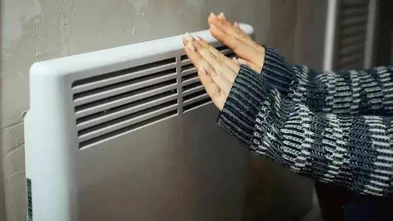 El Gobierno nacional volvió a aumentar la luz y el gas en pleno invierno
