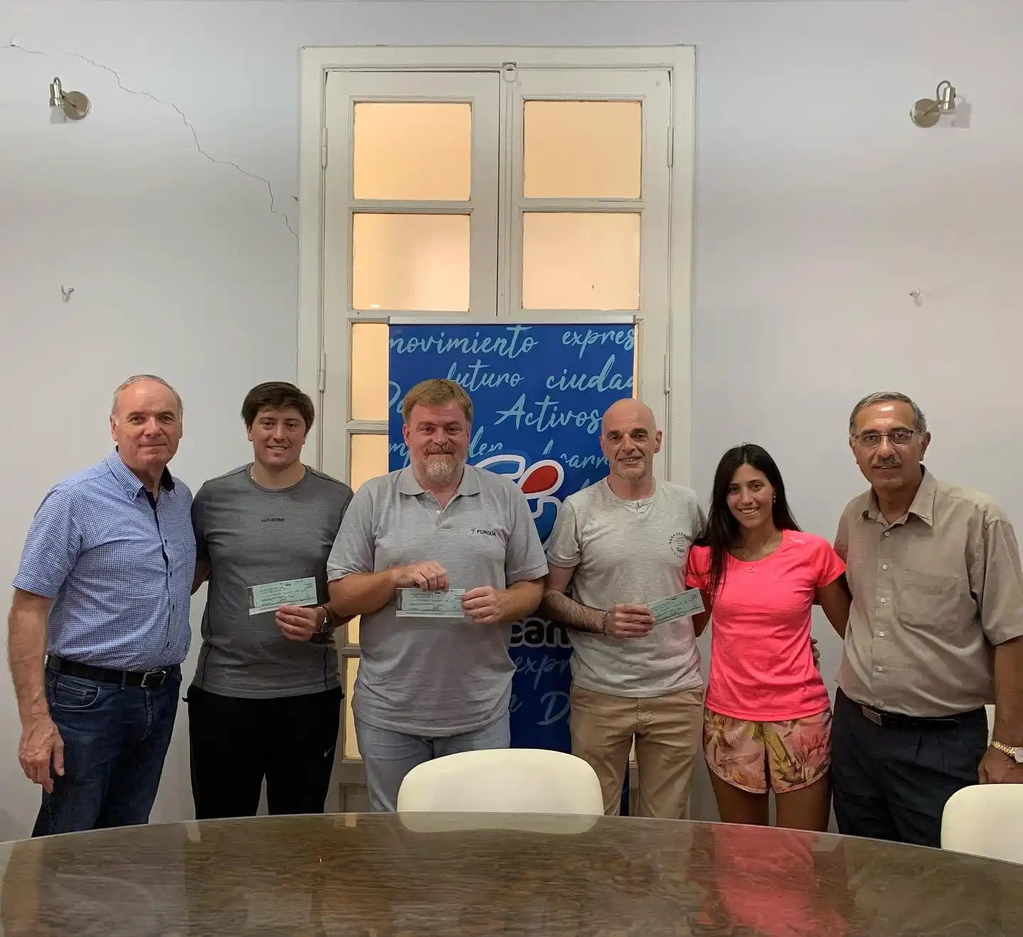 El municipio entregó aportes a los clubes cañaseños ⠀