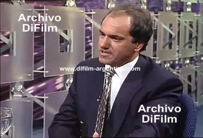 El video viral de Scioli donde defiende a Menem y la privatización de YPF