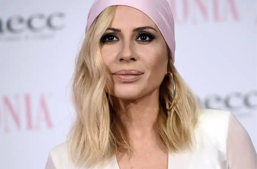 Suspenden el show de Marta Sánchez en Rosario