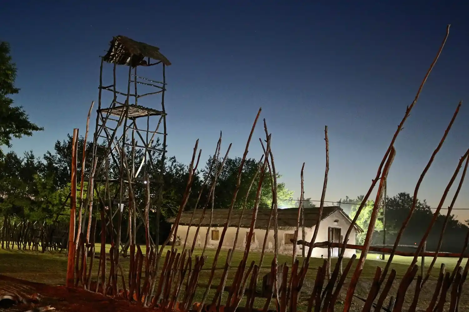 Ranchos, el pueblo detrás del fuerte y que invita a volver al pasado