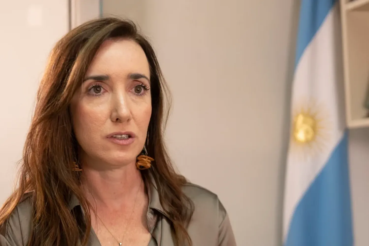 Victoria Villarruel rechazó el proyecto para negar la paternidad y la idea de romper relaciones con el Vaticano