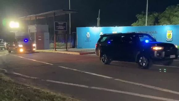 Llegaron a Chile venezolanos extraditados desde EE. UU.: están vinculados al Tren de Aragua