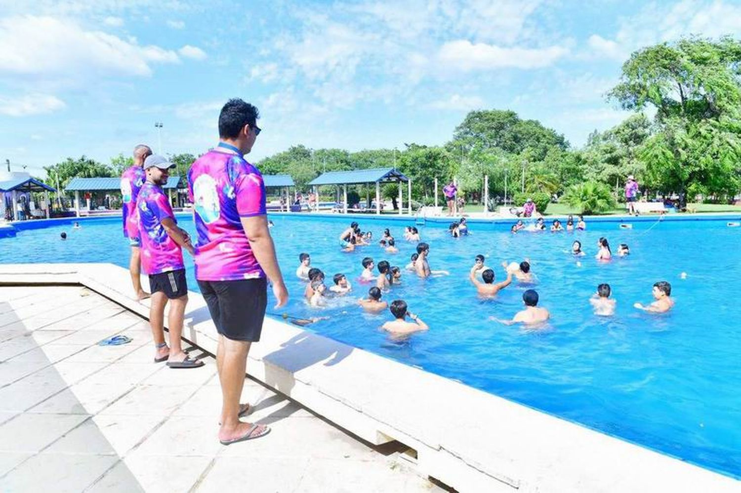 En el Paraíso de los Niños se abrió ayer 
la colonia de vacaciones del Gobierno