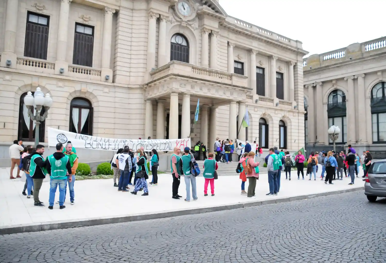 “Están más preocupados por sancionar que por resolver este problema”