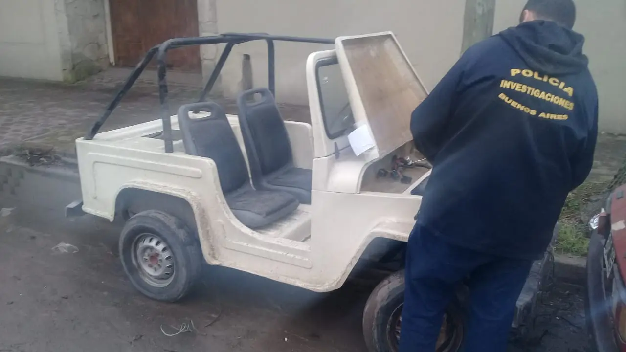 Prestó un vehículo, no se lo devolvieron y lo vendieron