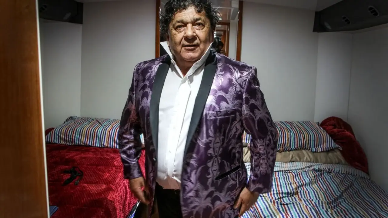 El equipo de Los Palmeras dio un mensaje tras la internación de Cacho Deicas
