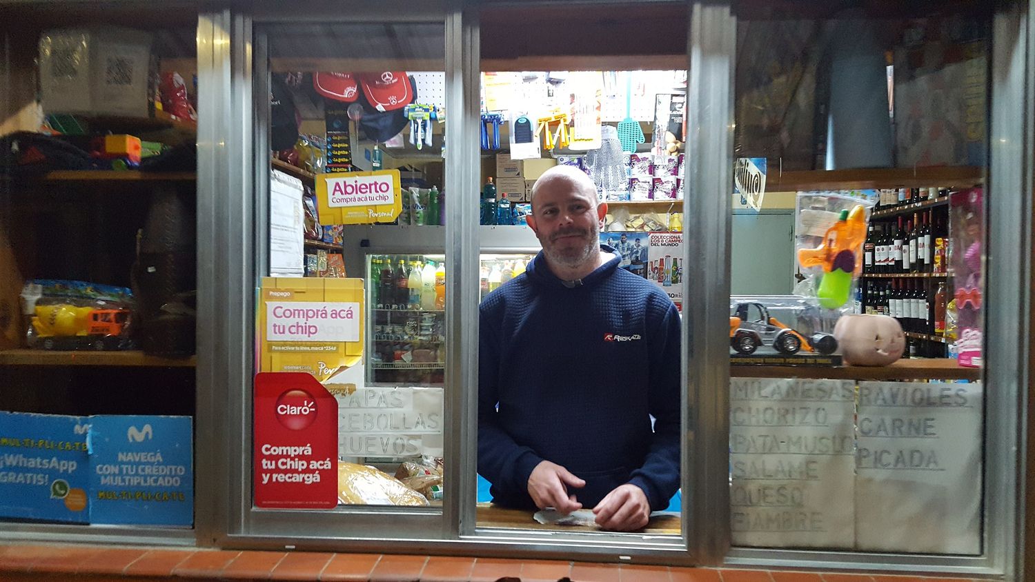 Un kiosco es el primer comercio local con energía solar