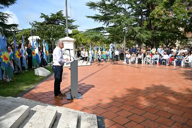 Chascomús conmemoró el Día de la Memoria con un acto en la Plaza Independencia