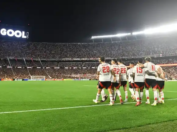 River y Talleres golearon en casa y sueñan en grande en la Copa Libertadores