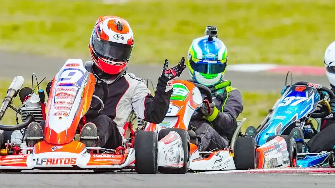 El Karting Entrerriano corre en Concepción del Uruguay con cerca de 150 pilotos