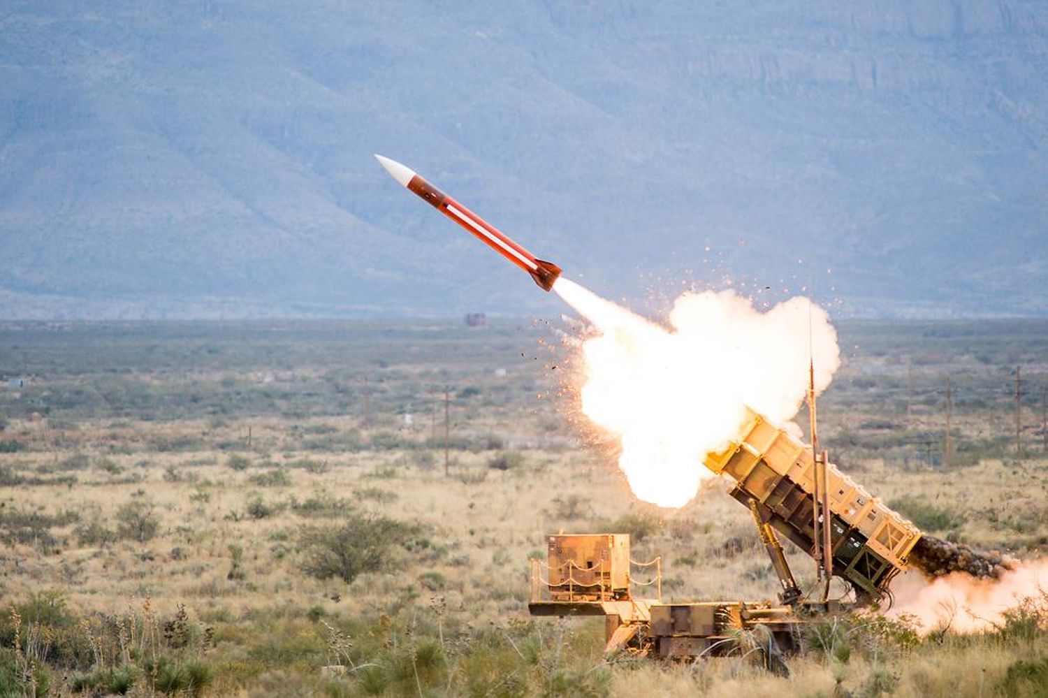 Ukraine to get a Patriot missile battery and smart weapons for its aircraft