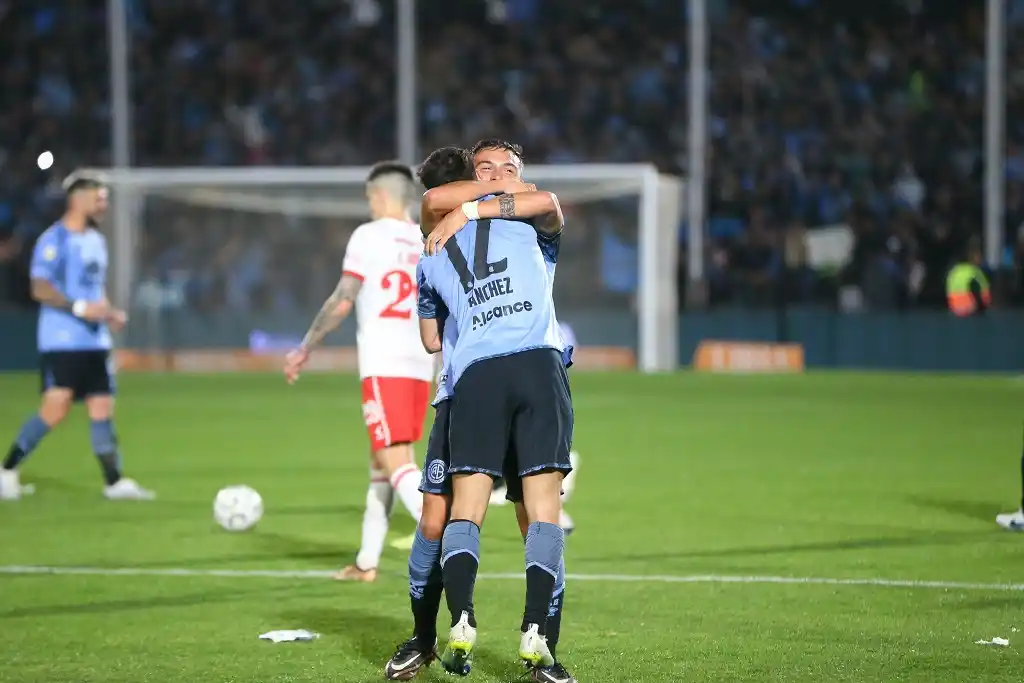 Belgrano venció a Estudiantes, en el inicio de la Copa de la Liga