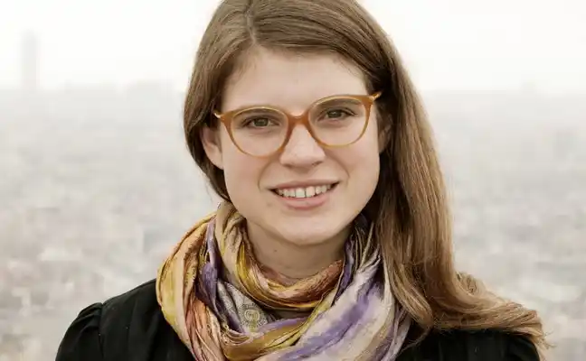 La hija del ministro Rossi fue designada Directora del Banco Nación