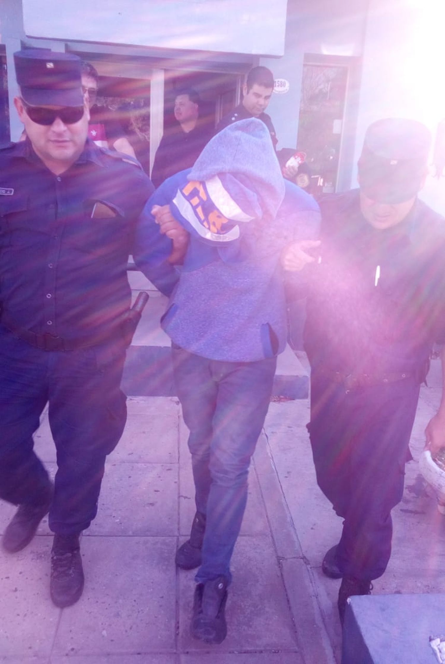 Detenido al quebrantar las restricciones impuestas por la justicia