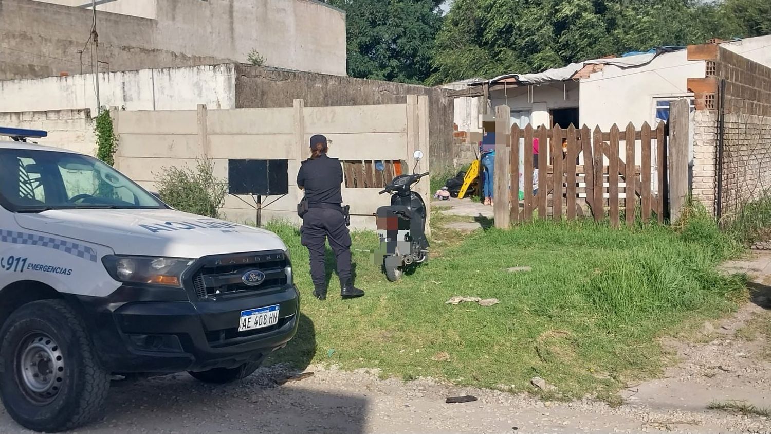 Hallan vehículos robados en una vivienda del barrio Santa Rita