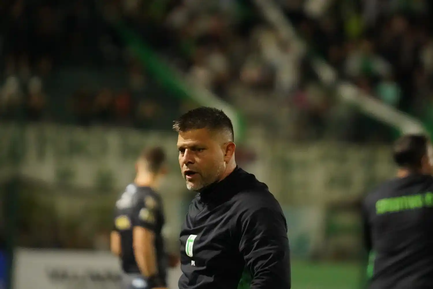 El DT salteño seguirá en la "Verde" durante 2026.