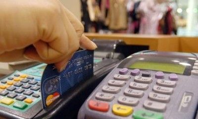 Dólar turista: La AFIP aumentó el recargo por compras en el exterior al 35%