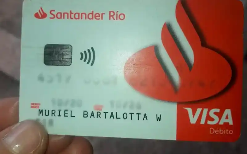 Encontraron la tarjeta de Muriel en el cajero