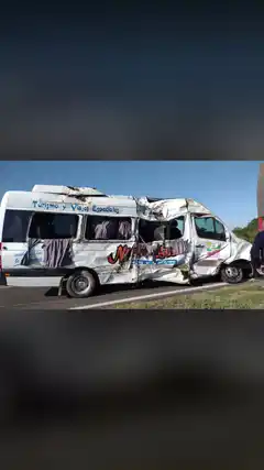 Volcó una traffic que trasladaba a chicos en Ruta 12