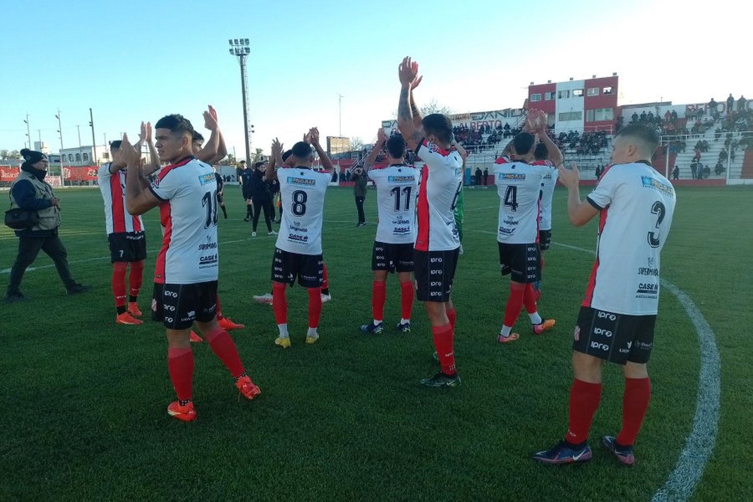 Victoria de 9 de Julio en el último minuto