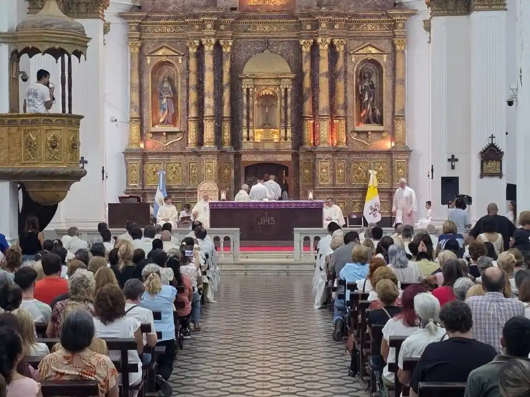 Misa Crismal en la Catedral San Antonio