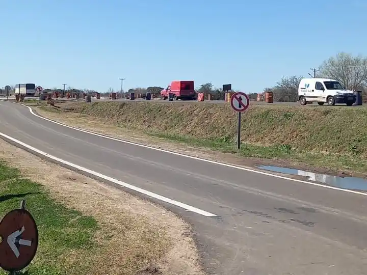 Paso de la Laguna: avanza el replanteo de la pasarela peatonal tras el reclamo vecinal