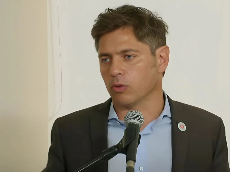El gobernador aseguró que "hoy es un día triste".
