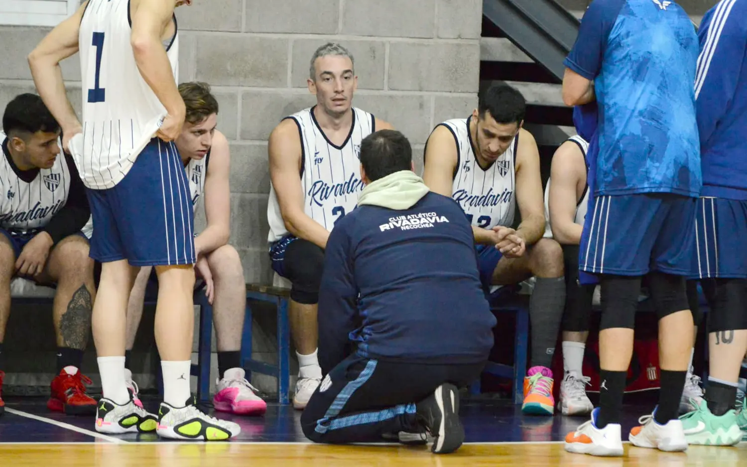 Contundente victoria de Rivadavia sobre Alvarado